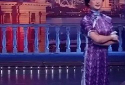 金星爆料女大男小视频,女大男小恋情视频引发热议