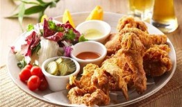 路边炸鸡爆料视频真实,揭秘路边炸鸡制作过程，美味背后的真相