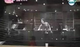 华丽的外出在线观看1,在线观看，揭开时尚之旅的序幕